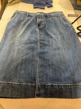 DENIM A-LINE MIDI SKIRT - CARDIFF WASH